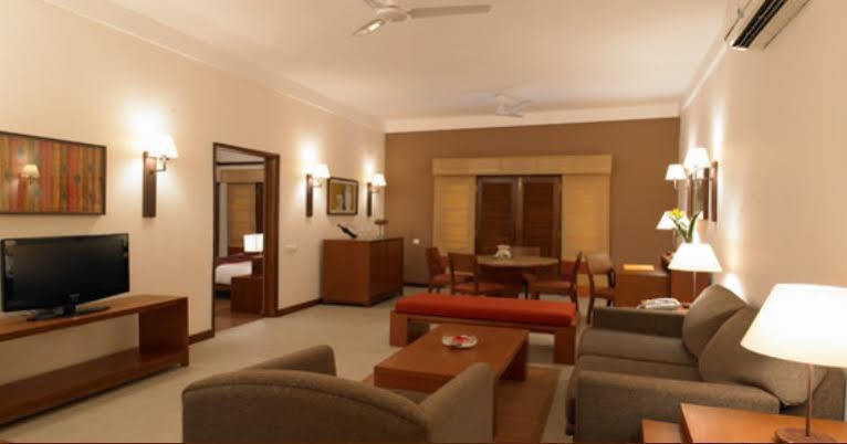 Angsana Oasis Spa & Resort Yelahanka Esterno foto